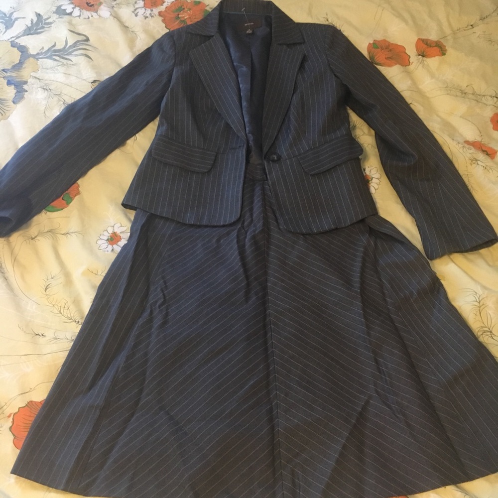 Merona (Target) business suit and skirt combo